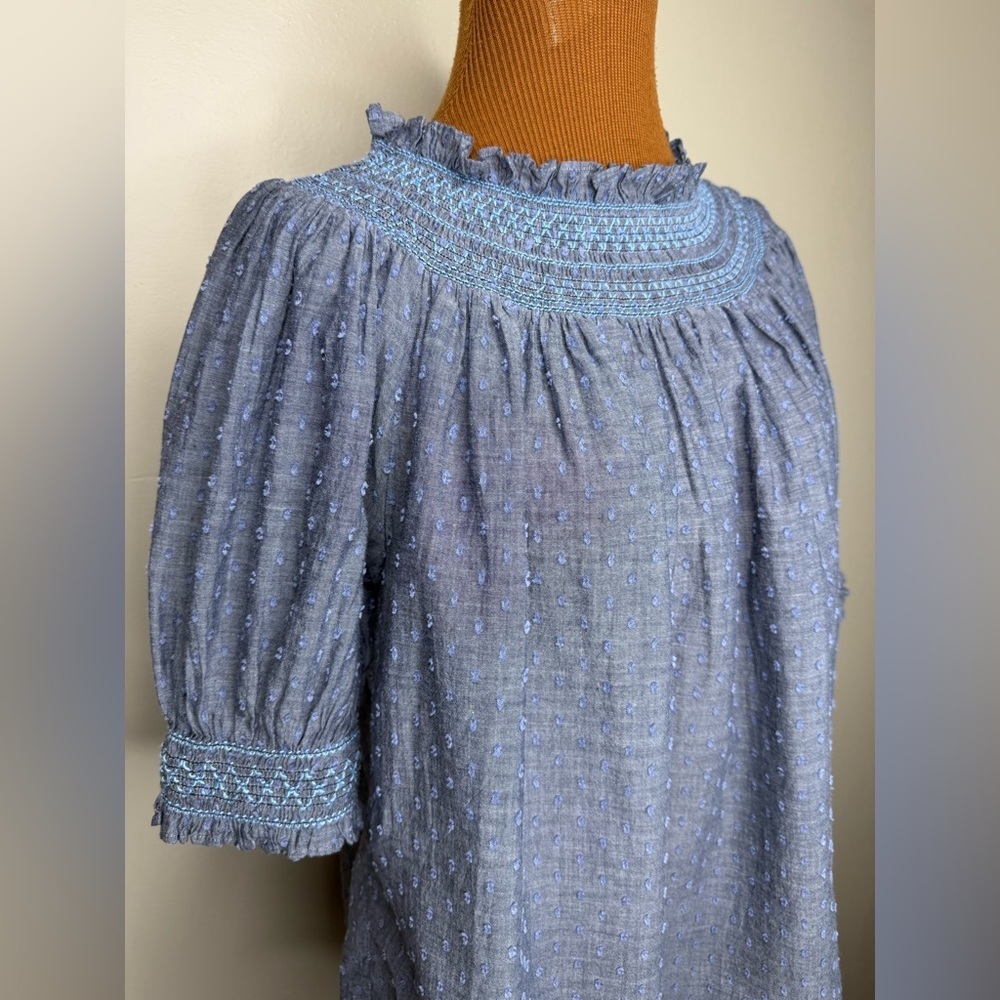 LOFT Smocked Chambray Top Swiss Dot Texture Details Size Medium - Picture 2 of 7